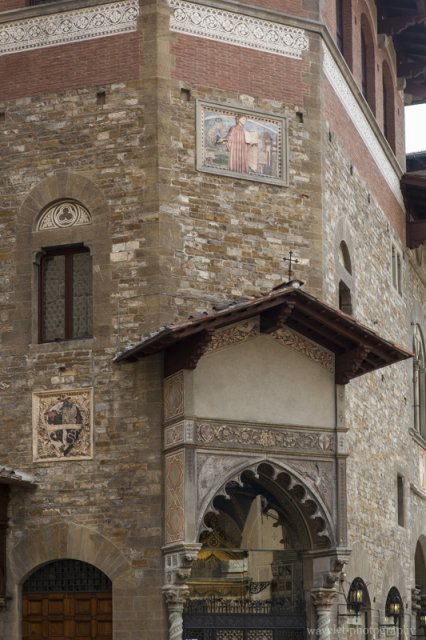 Palazzo dell'Arte della Lana, Florence Palazzo dell'Arte della Lana, Florence